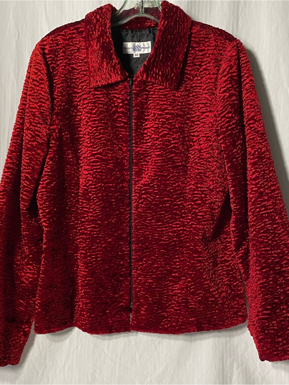 Vintage-Inspired Red textured velvet full Zip Jacket